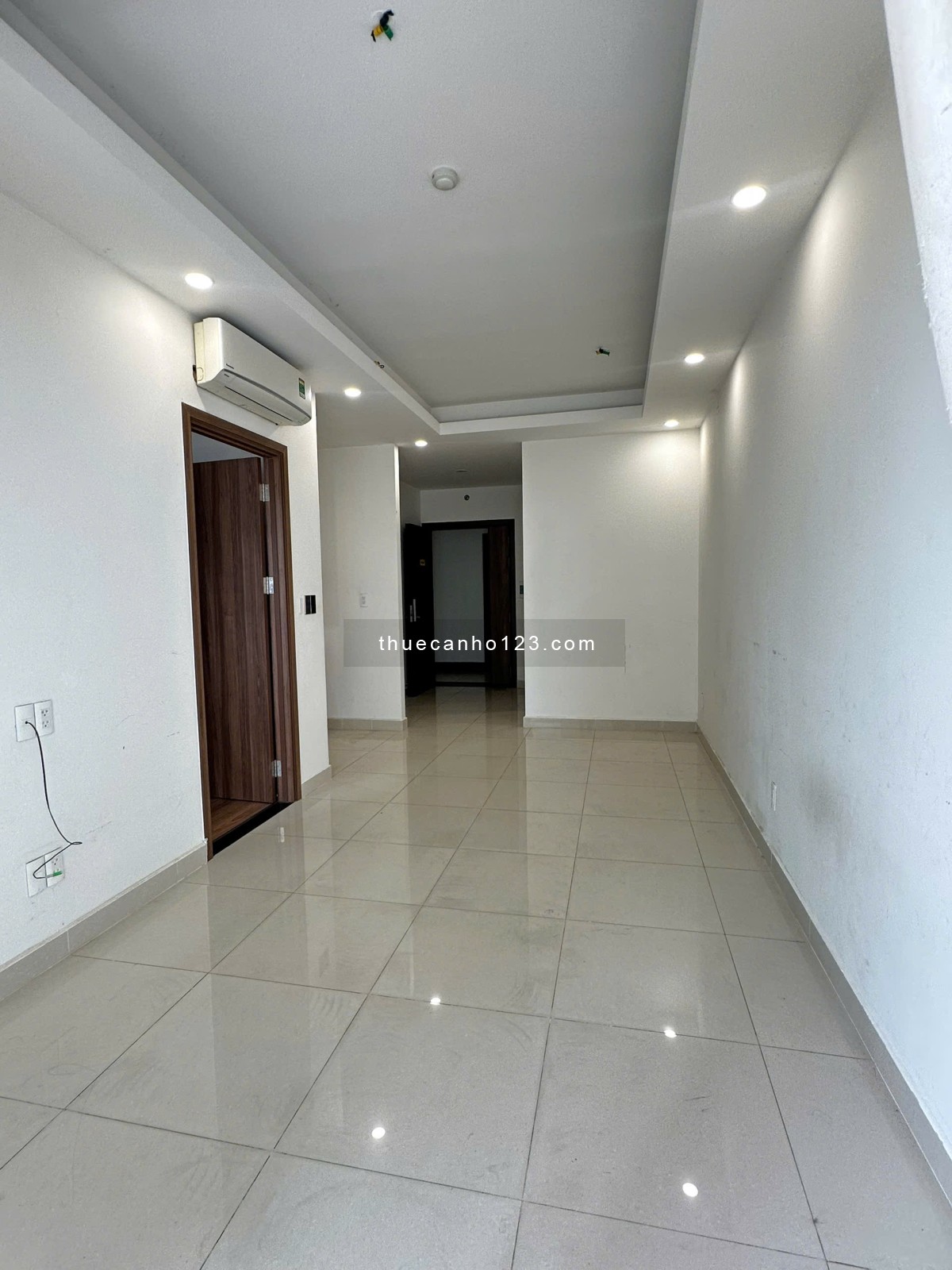 CHO THUÊ NHANH CĂN 2PN 2WC Q7 RIVERSIDE GIÁ TỐT - Ảnh 3