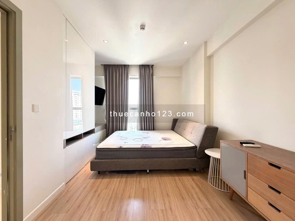 Cho thuê c/c cao cấp Resgreen Tower 3PN giá 15 tr/th nhà nội thất cơ bản, trống sẵn. - Ảnh 3