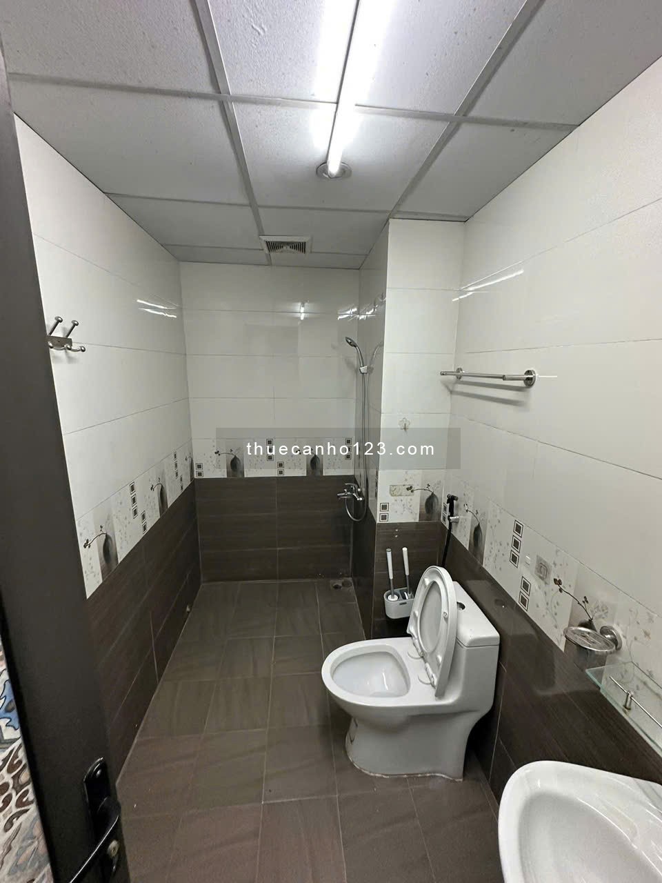 Cho thuê chung cư cao cấp Nguyễn Kim- Nhật Tảo, Diên Hồng, 3PN, Full NT giá 15tr5/tháng - Ảnh 6