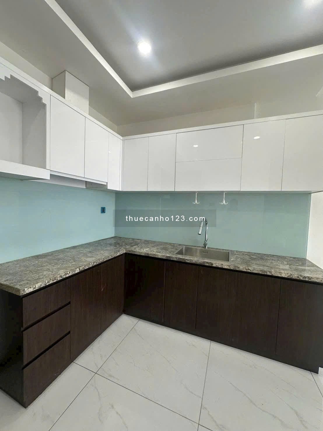 Cho thuê C/c Âu Cơ Tower, 3PN, 98m2 nhà trống, giá 10 tr/th 1/8 nhận nhà. - Ảnh 10