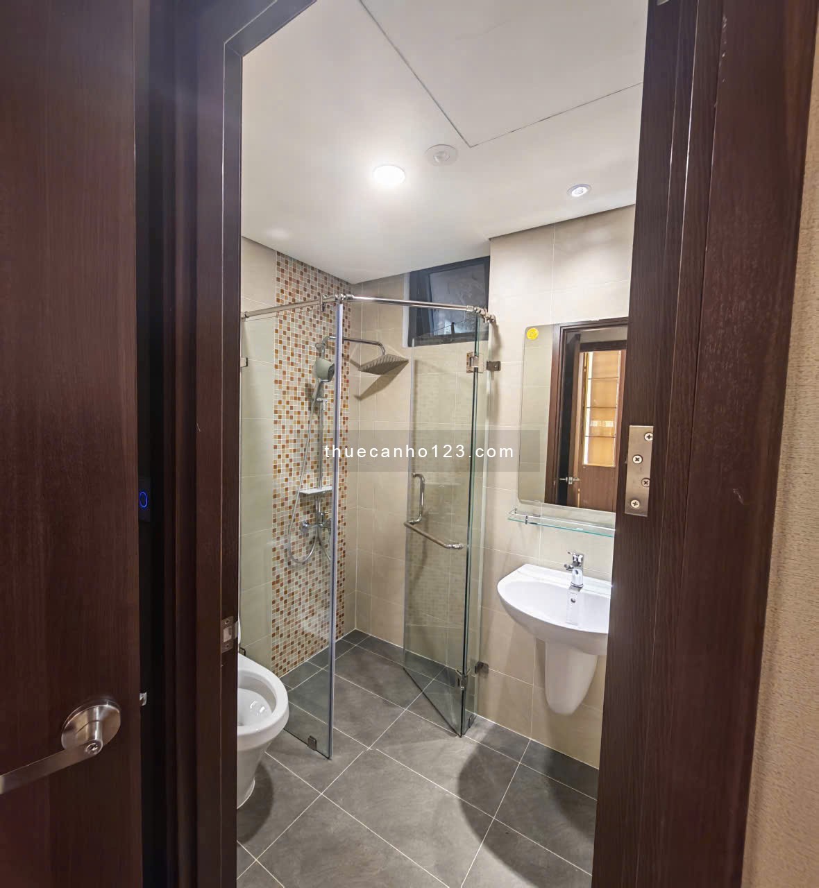 CHO THUÊ CĂN HỘ CAO CẤP FULL NỘI THẤT LUXURY – BÀN GIAO MỚI 100% - Ảnh 12