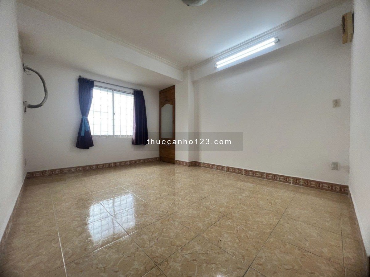 Chung cư Đặng Văn Ngữ 83m2, 2p ngủ, không nội thất, giá 11,5tr/tháng - Ảnh 4