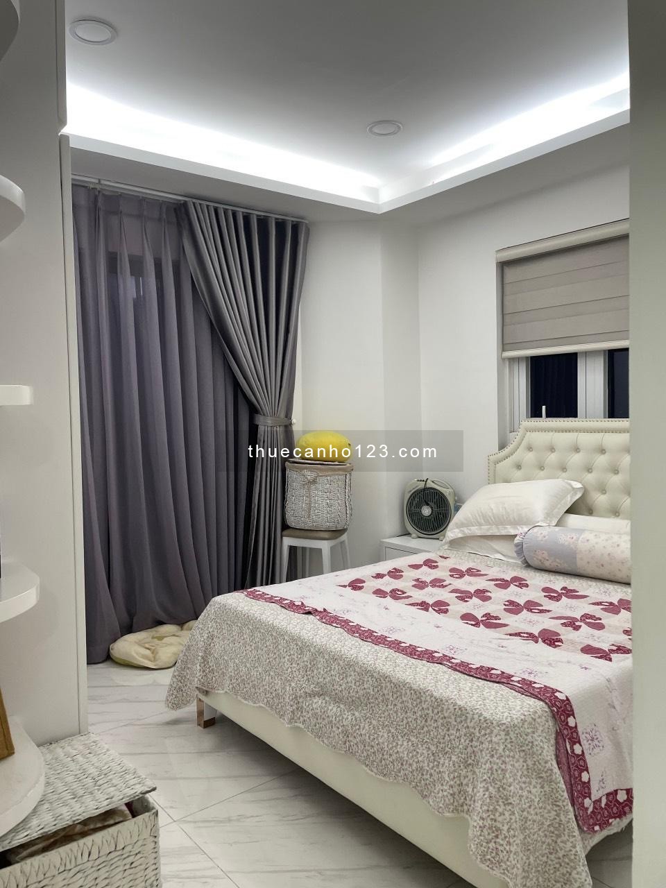 Cho thuê căn hộ cao cấp The Flemington. 184 Lê Đại Hành. P15. Q11 - Ảnh 3