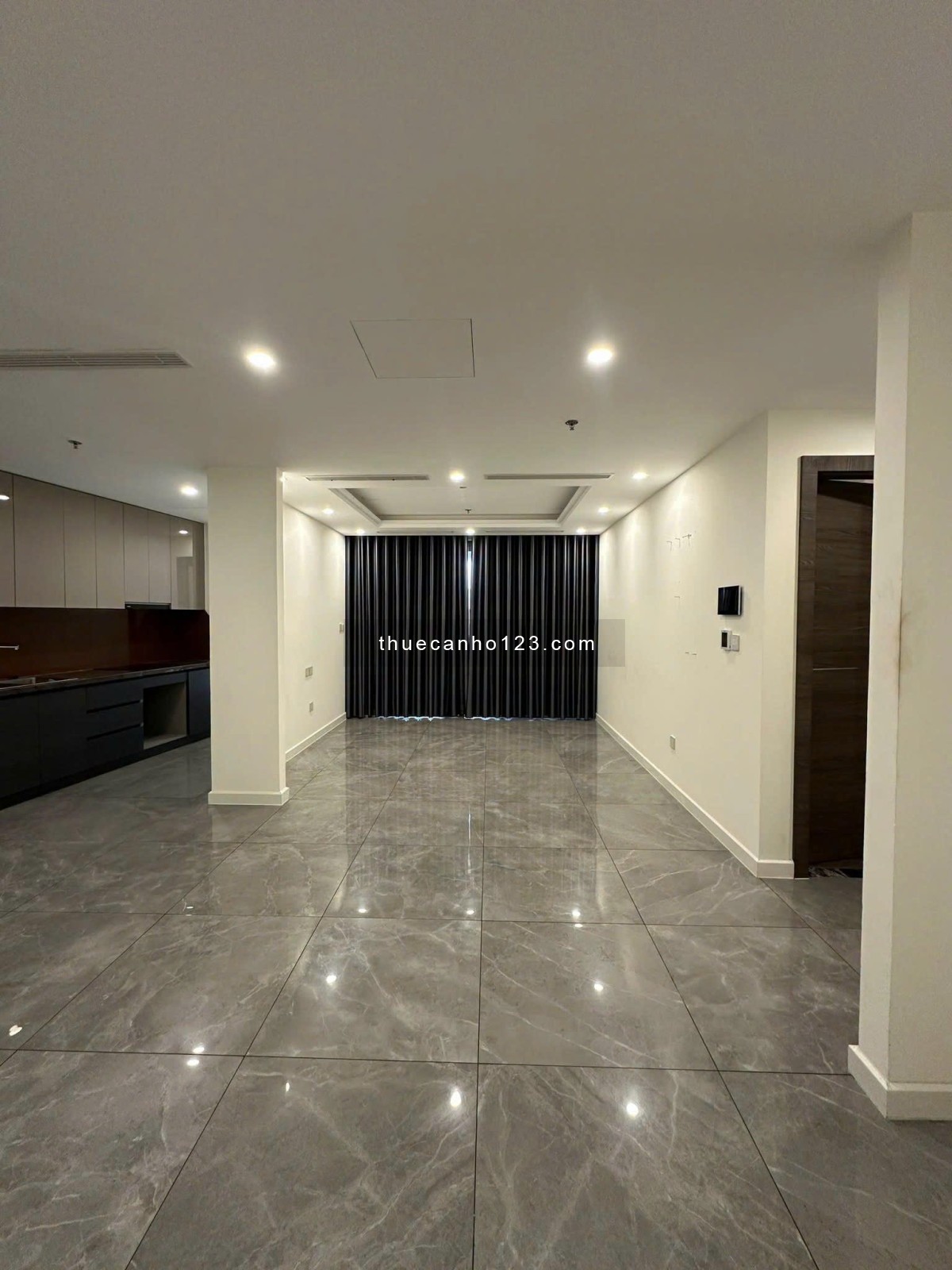 Cho thuê chung cư Screc, Trường Sa Quận 3 - 2PN - ko nội thất giá 13 triệu/th - Ảnh 1