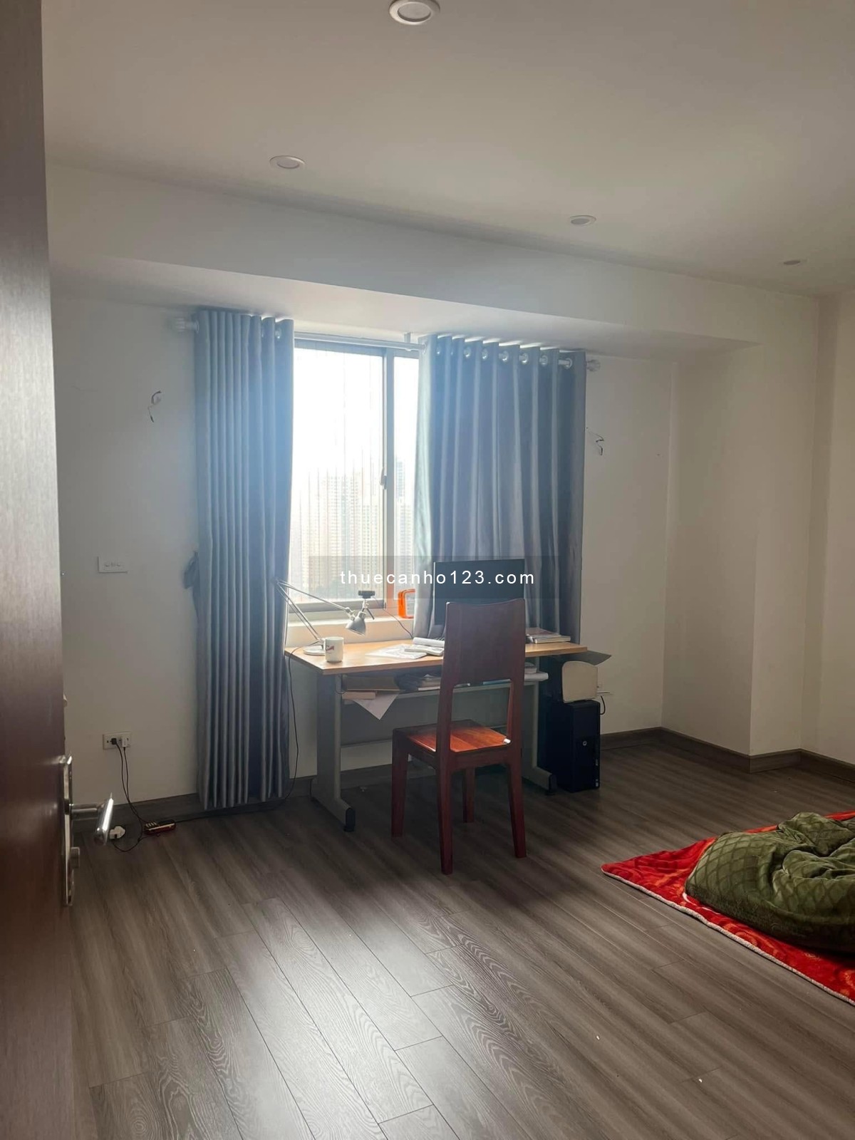 Cho thuê chung cư Oriental Plaza, Âu Cơ- 2PN, nội thất cơ bản giá 11tr/tháng - Ảnh 6