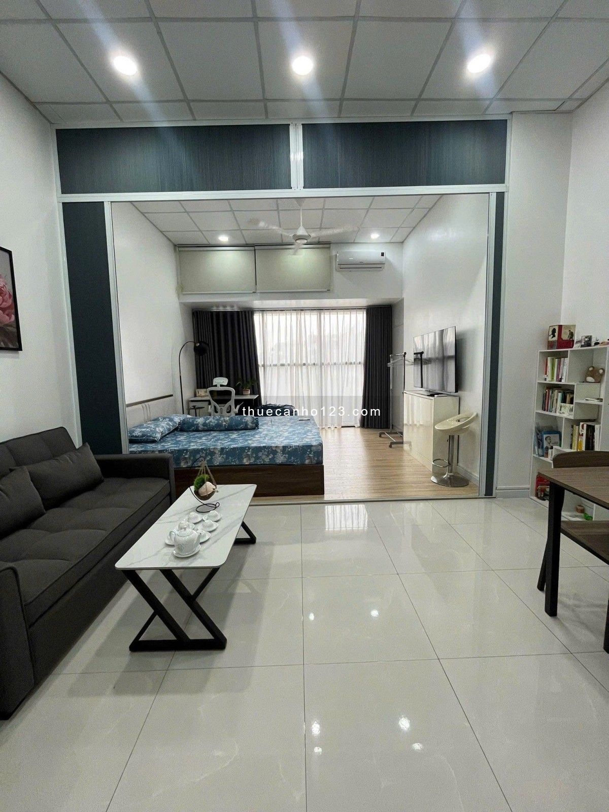 Cho thuê Studio 50m2 full nt đẹp The Sun Avenue, trống sẵn vào ngay dc - Ảnh 1