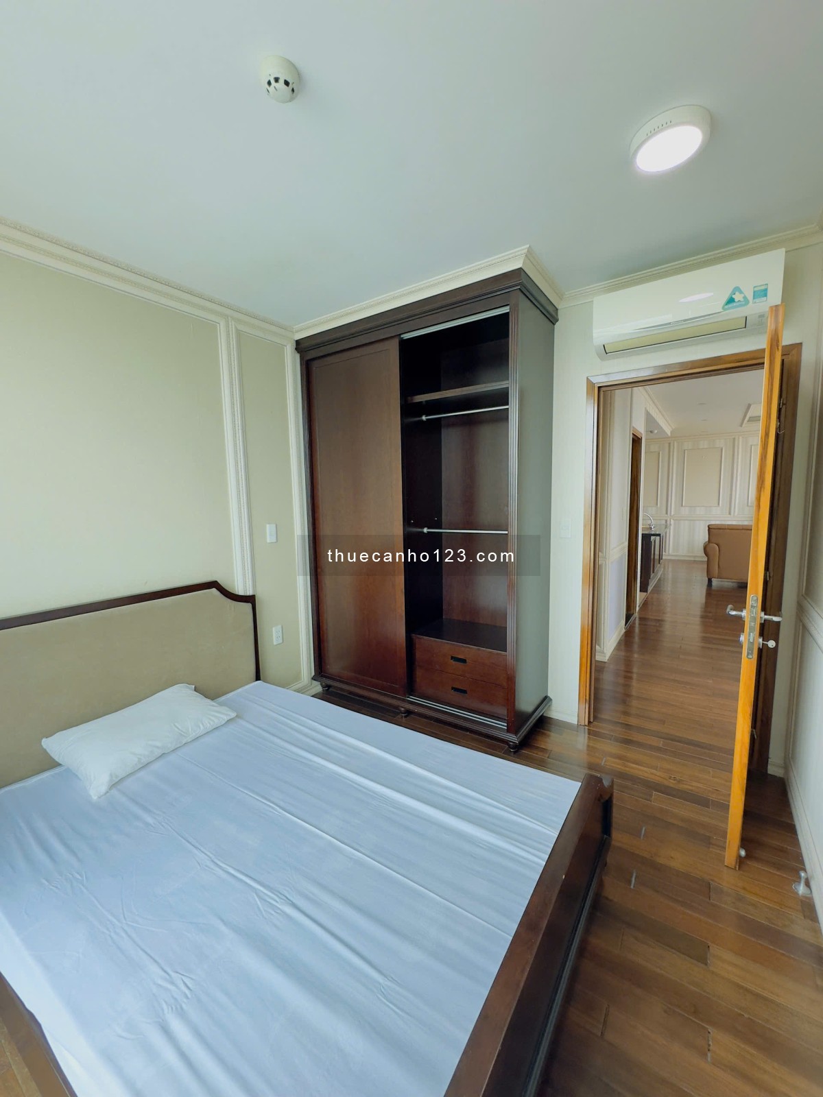 Cho thuê căn 3PN giá tốt Leman Luxury Quận 3 chỉ 35tr full nội thất xách vali vào ở, lh 0976940285 - Ảnh 3