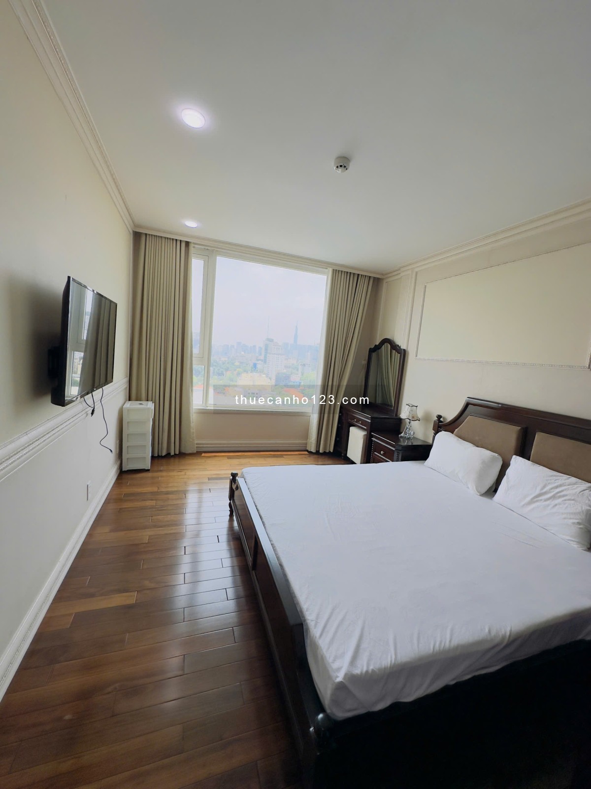 Cho thuê căn 3PN giá tốt Leman Luxury Quận 3 chỉ 35tr full nội thất xách vali vào ở, lh 0976940285 - Ảnh 10