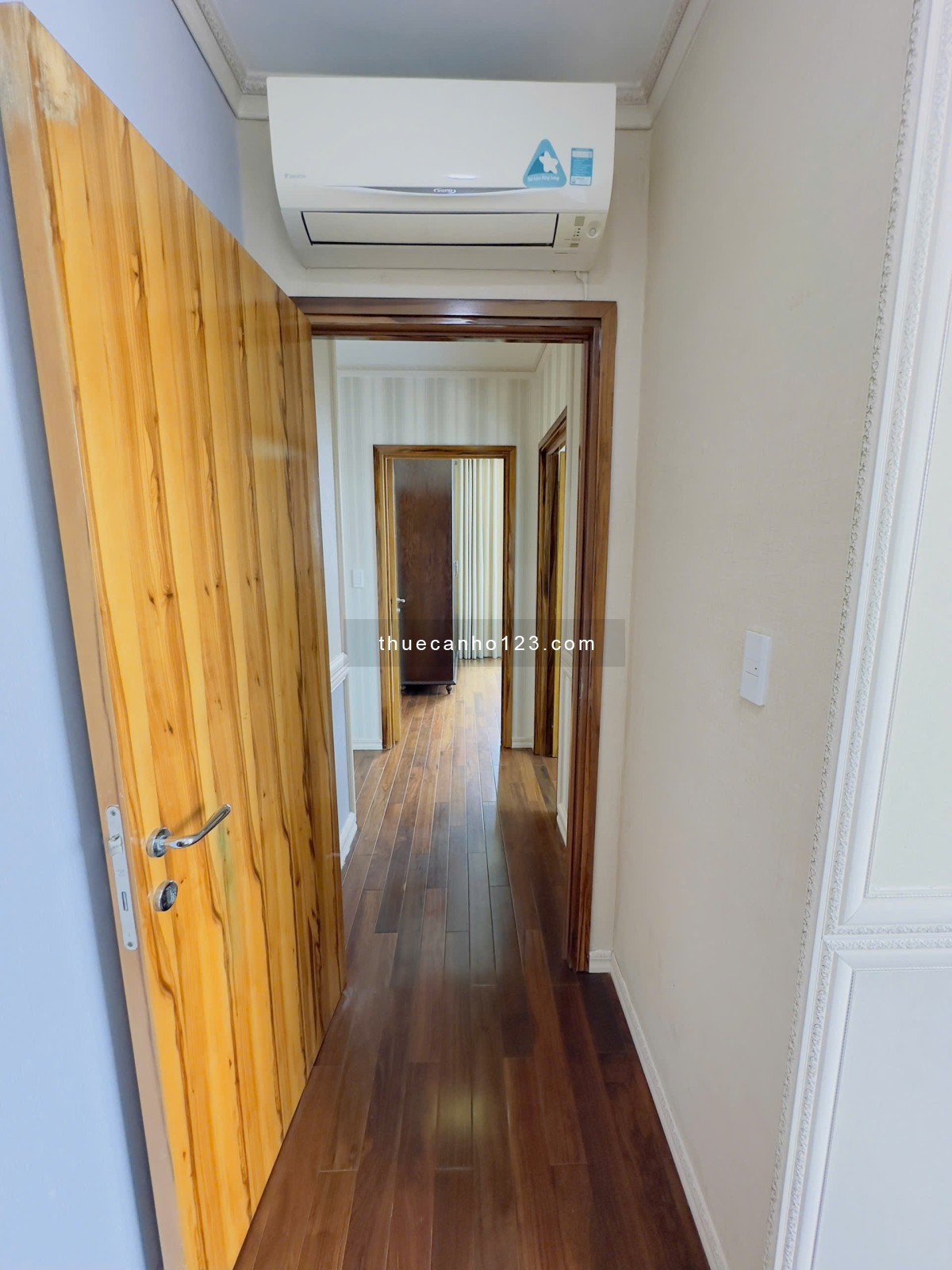 Cho thuê căn 3PN giá tốt Leman Luxury Quận 3 chỉ 35tr full nội thất xách vali vào ở, lh 0976940285 - Ảnh 11