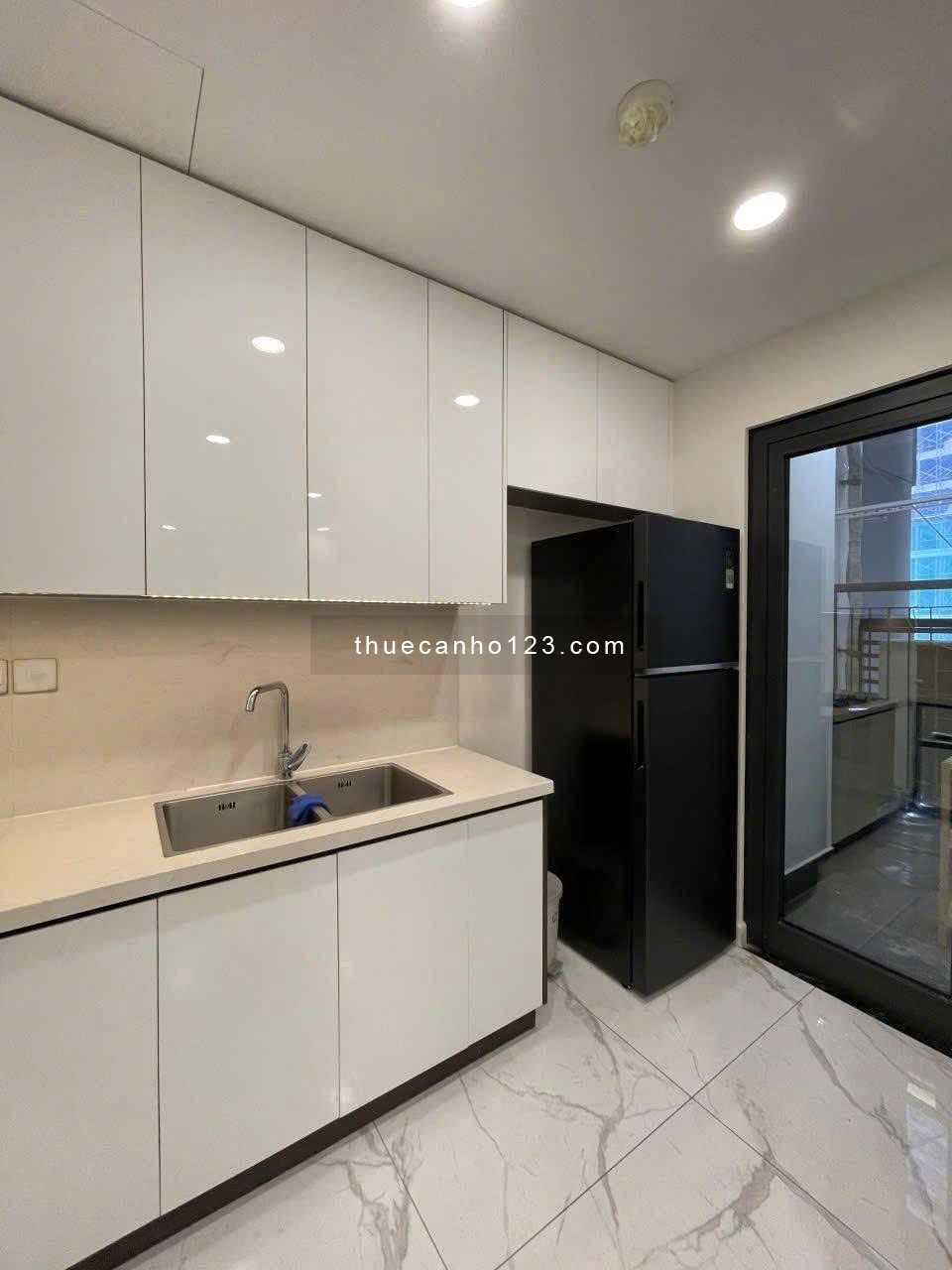 Cho thuê căn hộ Ruby Garden DT 79m2, 2PNm có ban công, đủ nội thất, giá 9,5 triệu/tháng - Ảnh 2