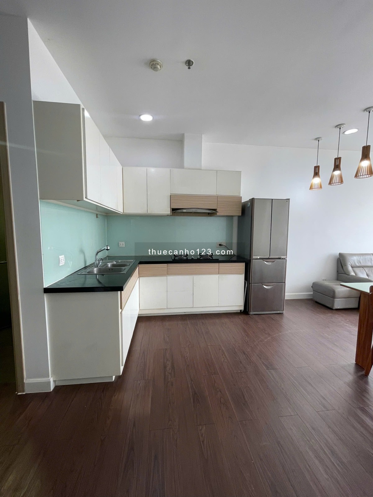 Cho thuê căn hộ tại chung cư Prince Residence DT 72m2, 2PN, đủ NTCC, giá 18 triệu/tháng - Ảnh 2