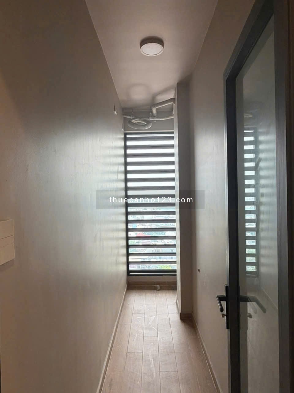 Cho thuê căn hộ 3PN, 108m2, trống nội thất tại chung cư Sacomreal 584 giá 10,5 triệu/tháng - Ảnh 2