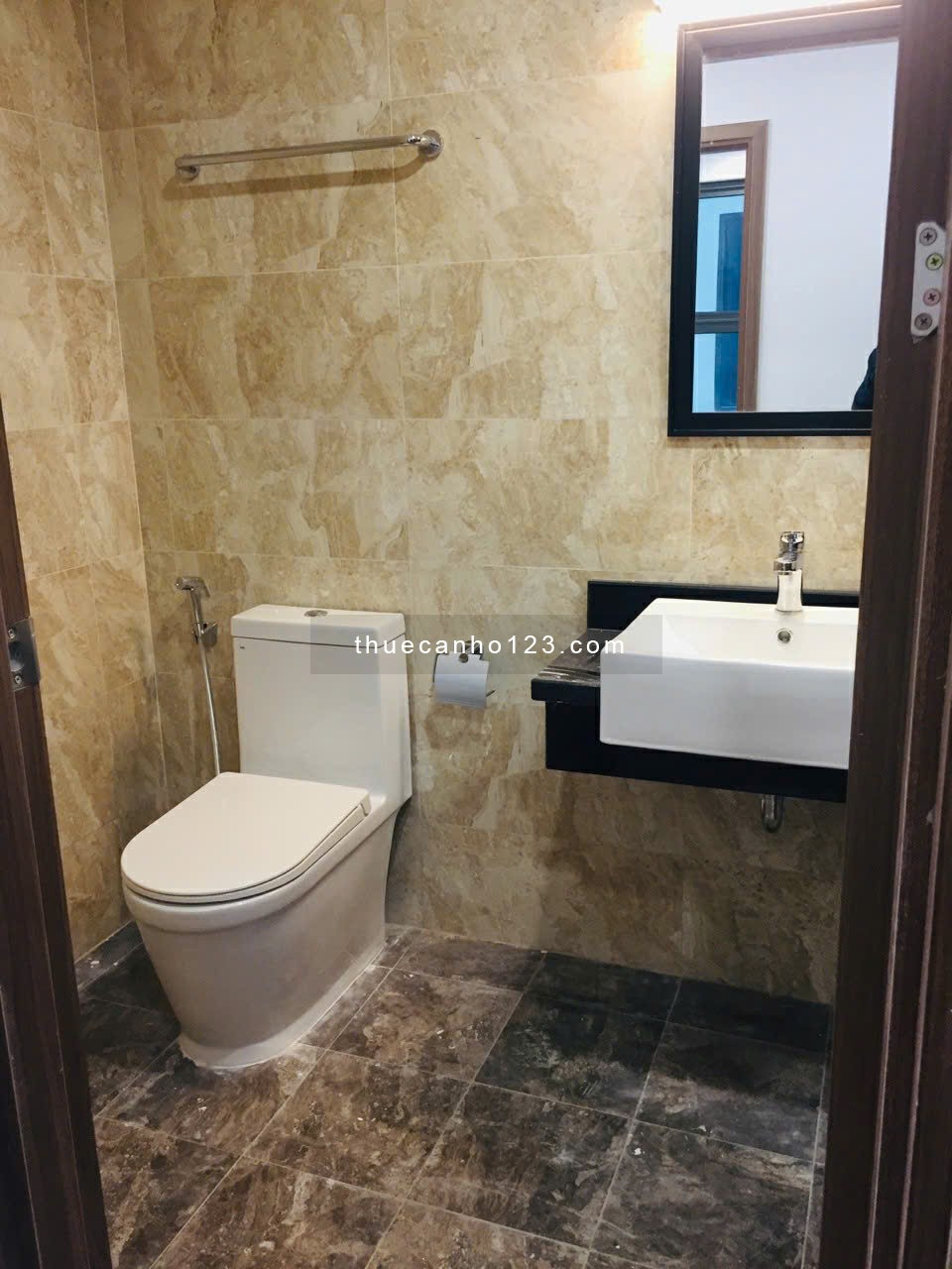Chính chủ cho thuê CHCC Sky Central 176 Định Công mặt đường 2.5, gần Lê Trọng Tấn, Trường Chinh - Ảnh 6