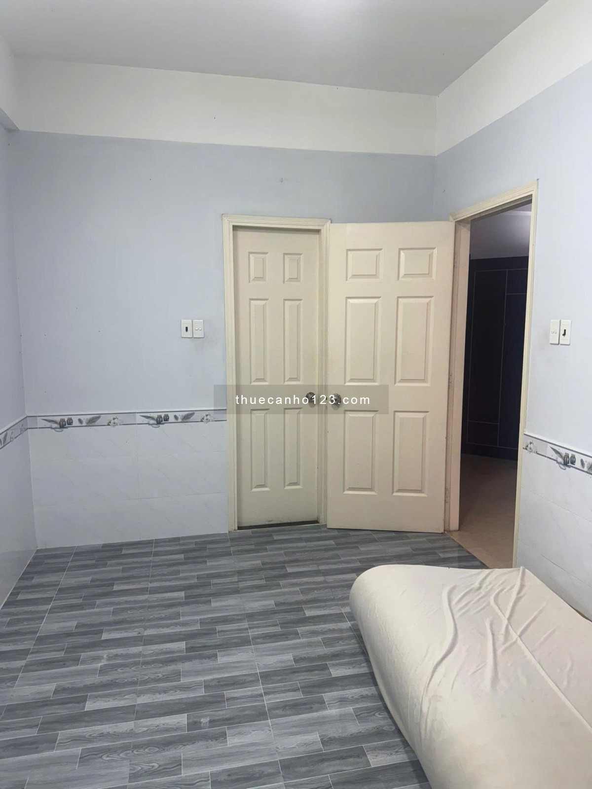 Căn hộ 83m2 2PN, căn góc chung Cư Ngô Gia Tự, giá 11 triệu/tháng - Ảnh 1