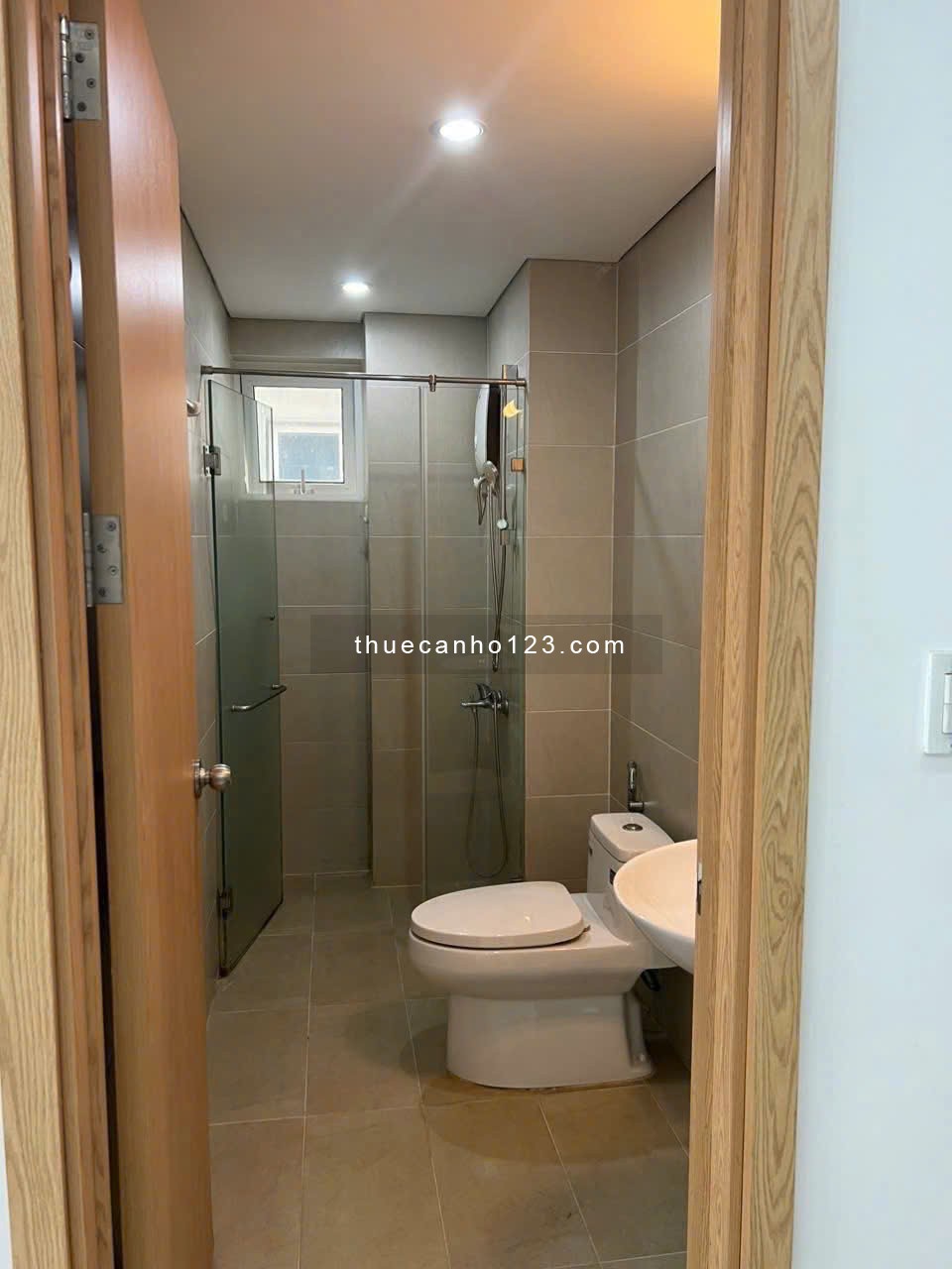 Cho thuê căn hộ Phan Văn Trị DT 75m2, 2PN, có nội thất, máy lạnh, giá 10 triệu/tháng - Ảnh 5