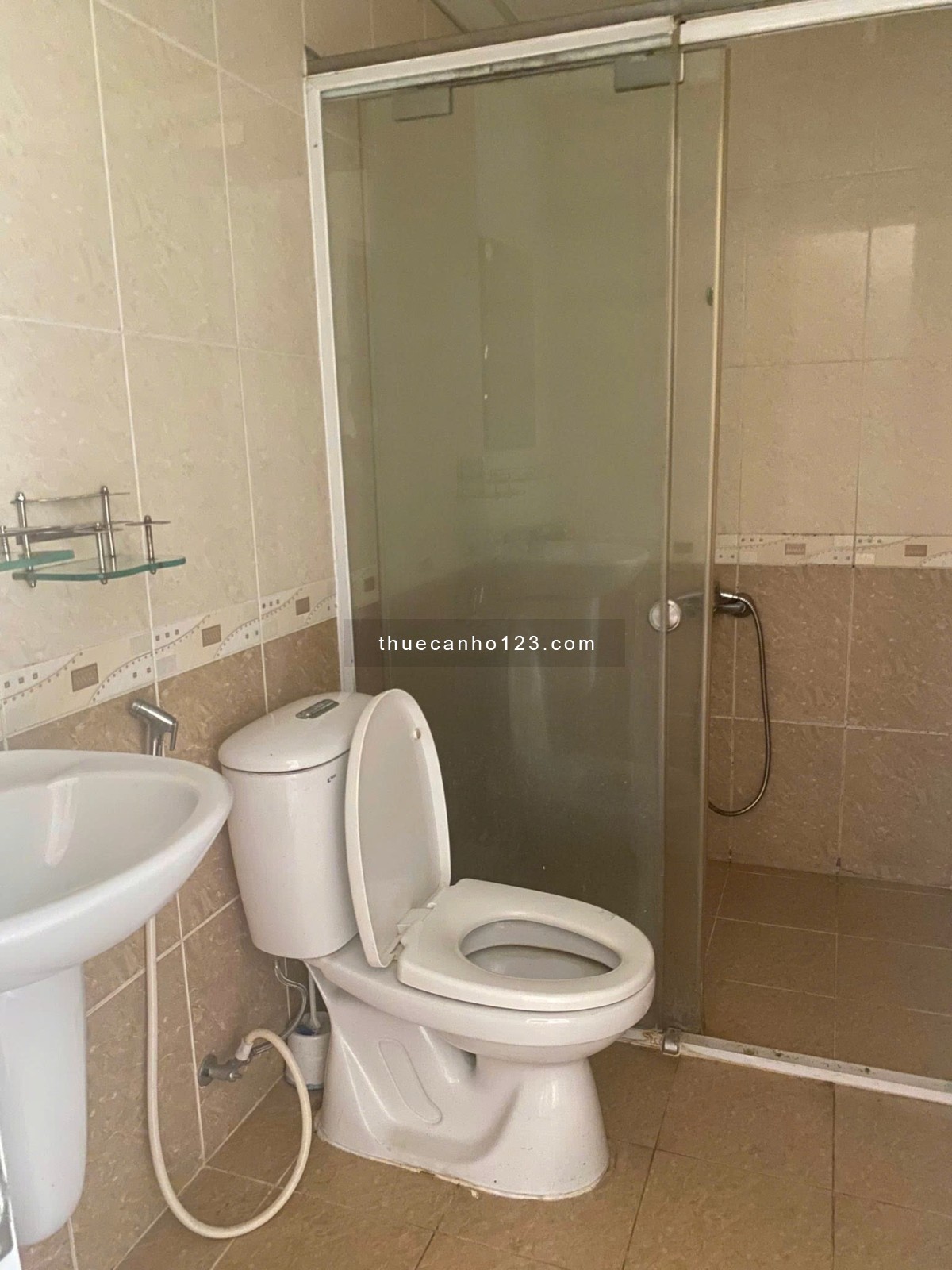 Cho thuê căn hộ 2PN 81m2 tại cao ốc Nguyễn Phúc Nguyên giá 11 triệu/tháng - Ảnh 1