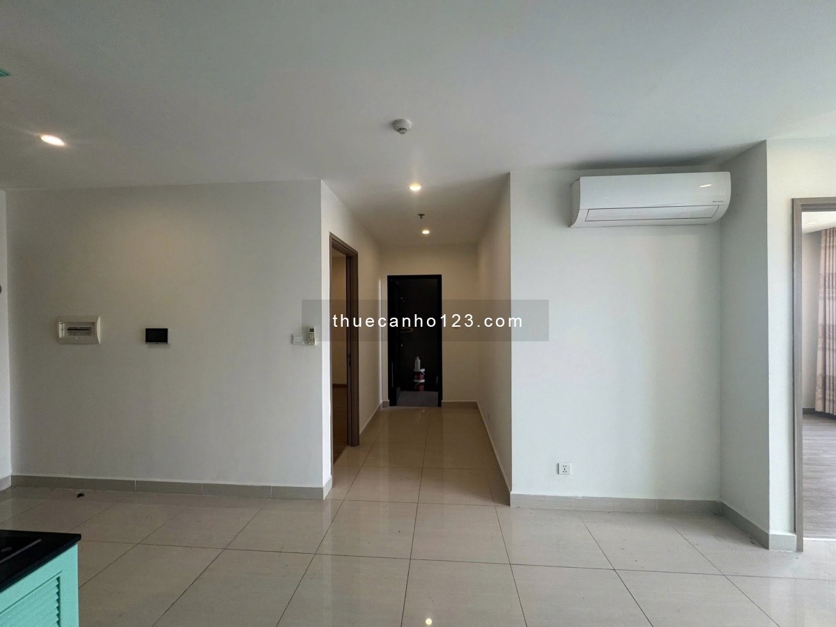 Cho thuê căn hộ 2PN, 2 WC 67m2 tại Vinhomes Grand Park, 6,5tr, view đẹp - Ảnh 1