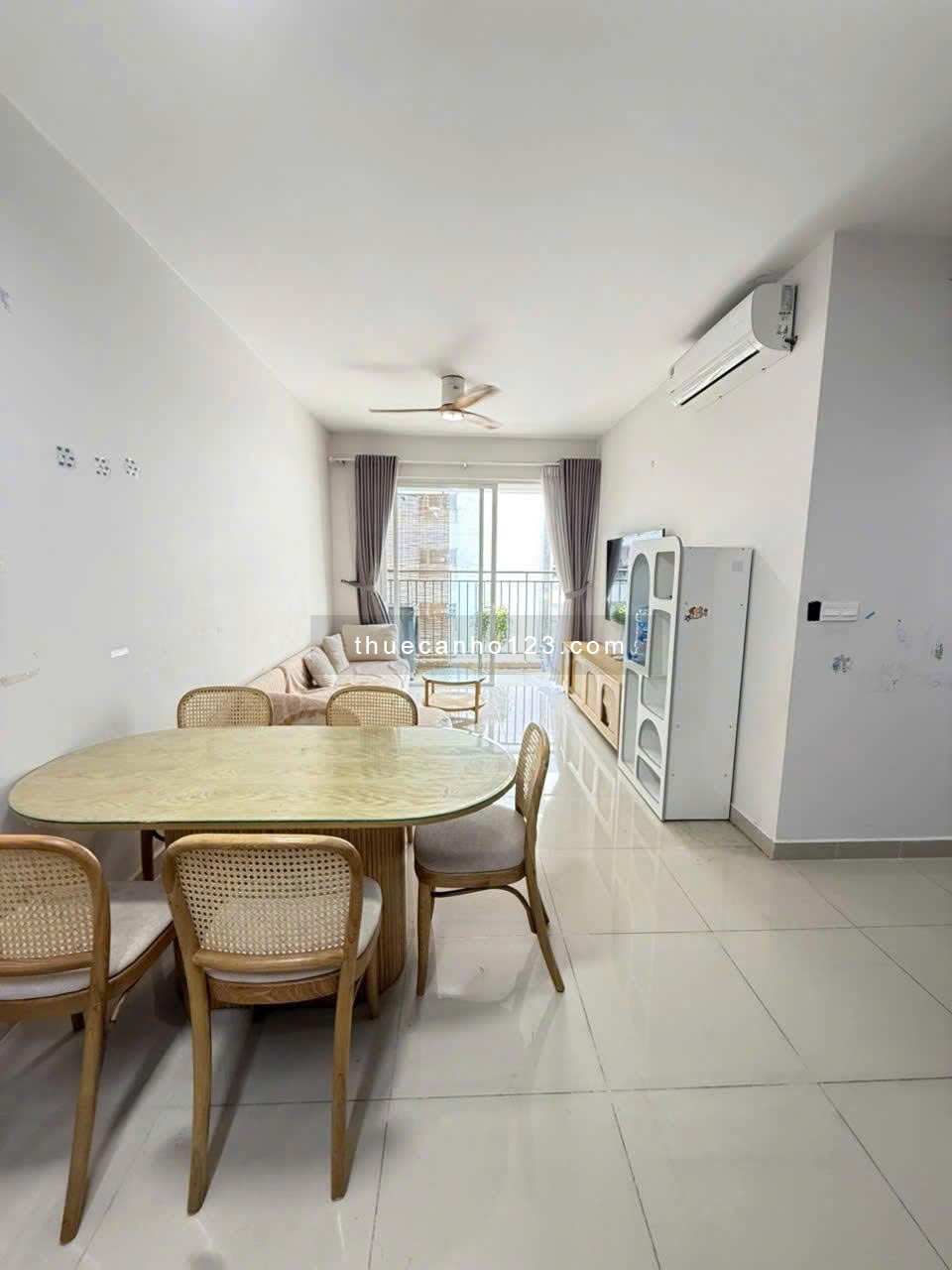 Chung cư Cộng Hòa Plaza 2 PN Full nội thất 75m2 giá thuê 13 triệu/th. - Ảnh 2