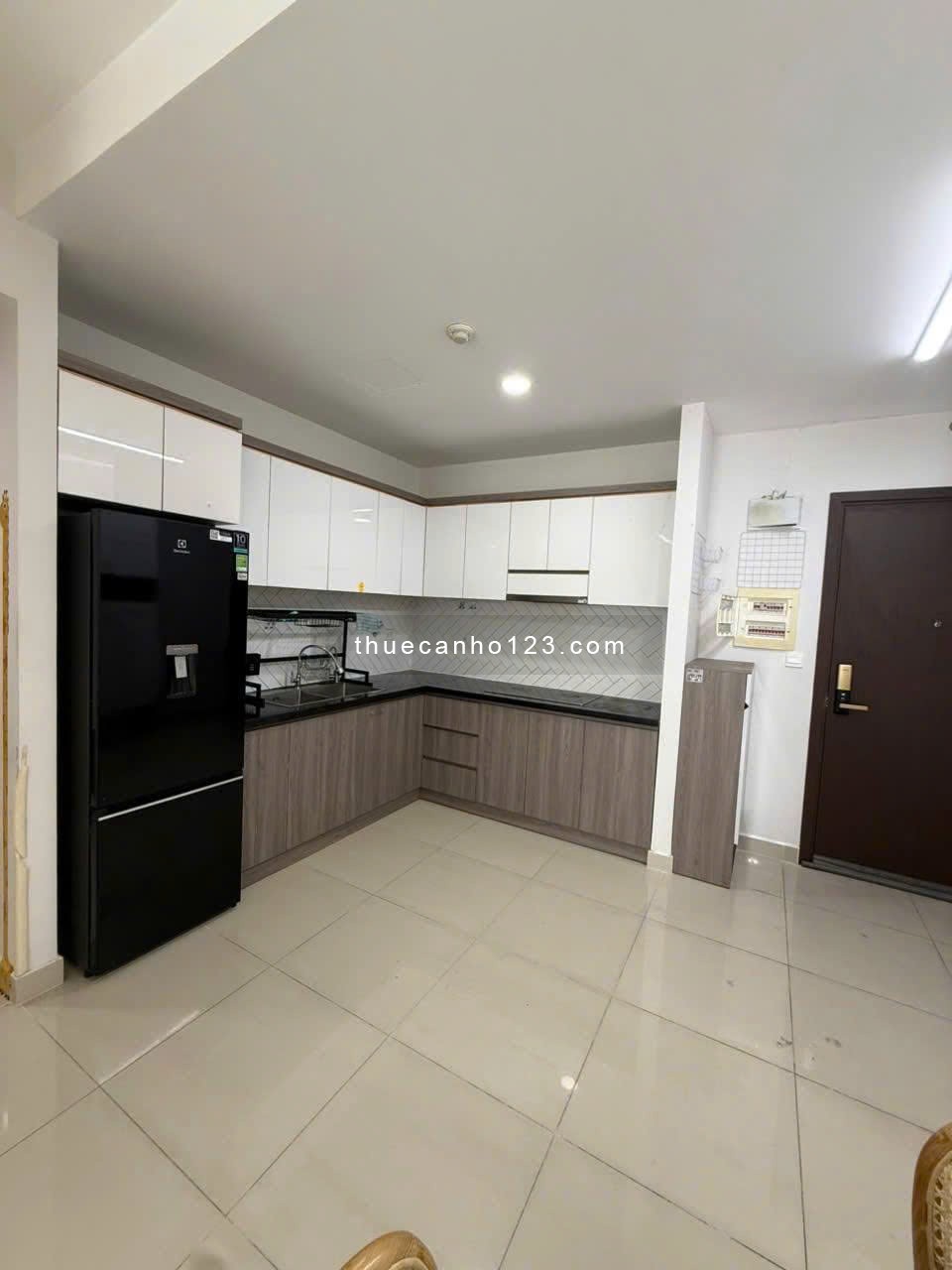 Chung cư Cộng Hòa Plaza 2 PN Full nội thất 75m2 giá thuê 13 triệu/th. - Ảnh 5