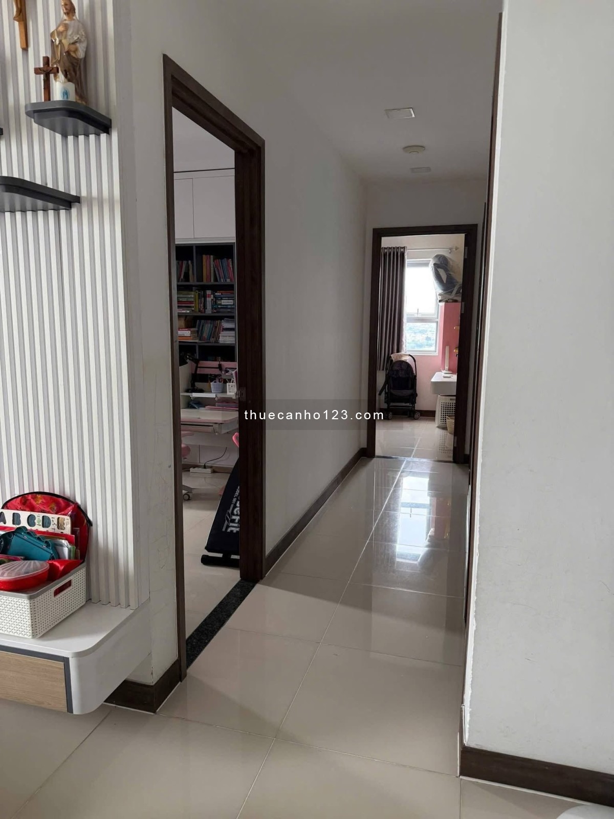 Cho thuê căn góc 3PN, 100m2 tại chung cư Phú Thọ, Full nội thất, giá 14 triệu/tháng - Ảnh 2