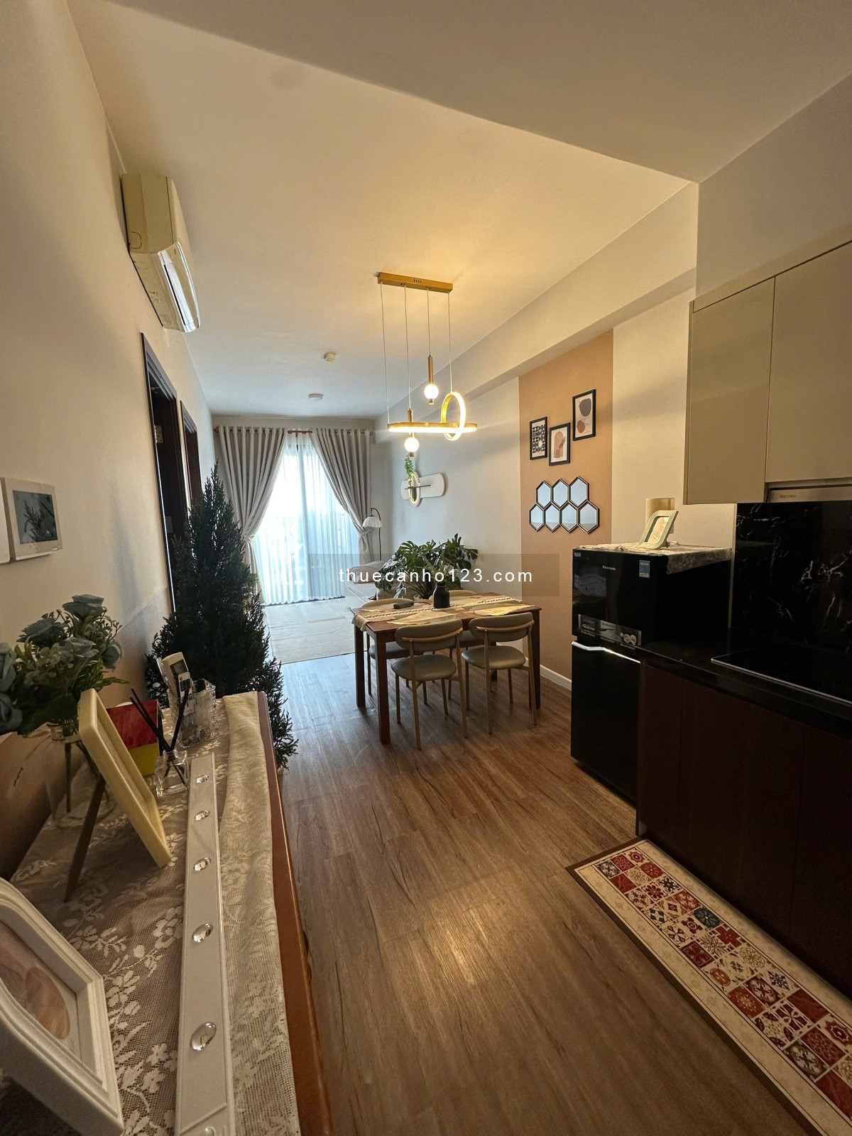 Cho thuê căn hộ Cara River Park DT 70m2, 2PN, view triệu đô giá 13 triệu/tháng - Ảnh 1