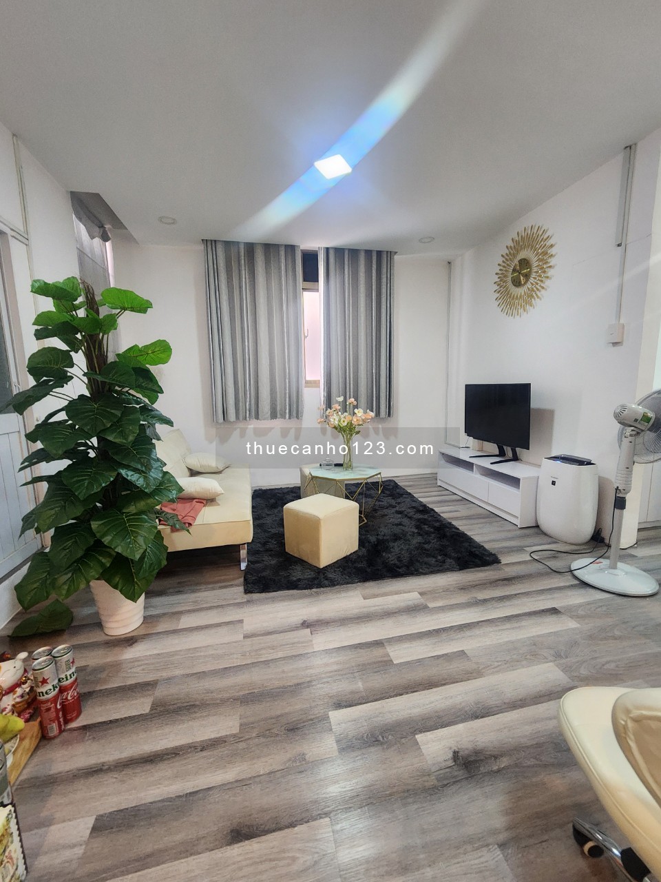 Cho thuê căn hộ 81m2, 2PN, FULL NT tại chung cư Screc Tower giá 13,5 triệu/tháng - Ảnh 1