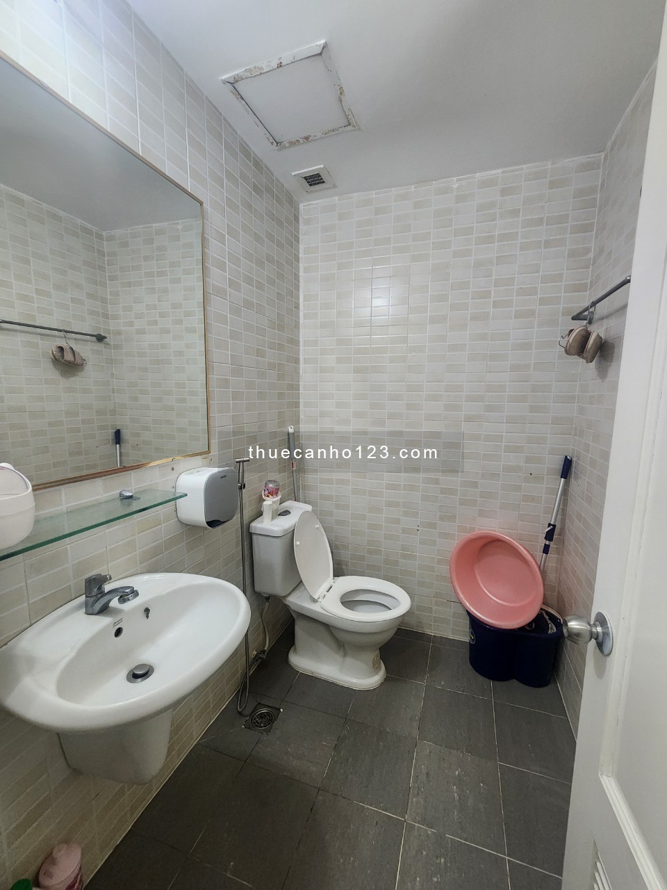 Cho thuê căn hộ 81m2, 2PN, FULL NT tại chung cư Screc Tower giá 13,5 triệu/tháng - Ảnh 6
