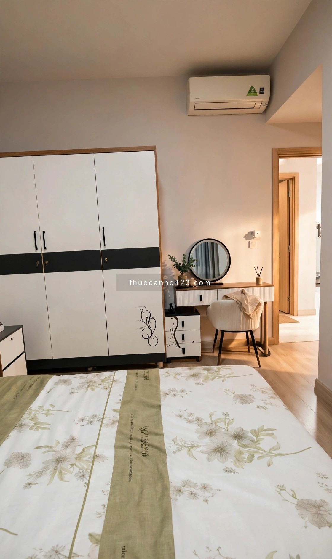 Cho thuê căn hộ ngắn hạn chung cư Celadon City chính chủ DT 71m2, Full nội thất, gần AEON Tân Phú - Ảnh 1