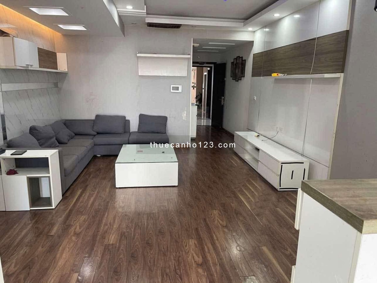 Cho thuê chung cư Sky Center căn 2PN, 80m2, đầy đủ NT giá thuê 15 triệu/tháng - Ảnh 1