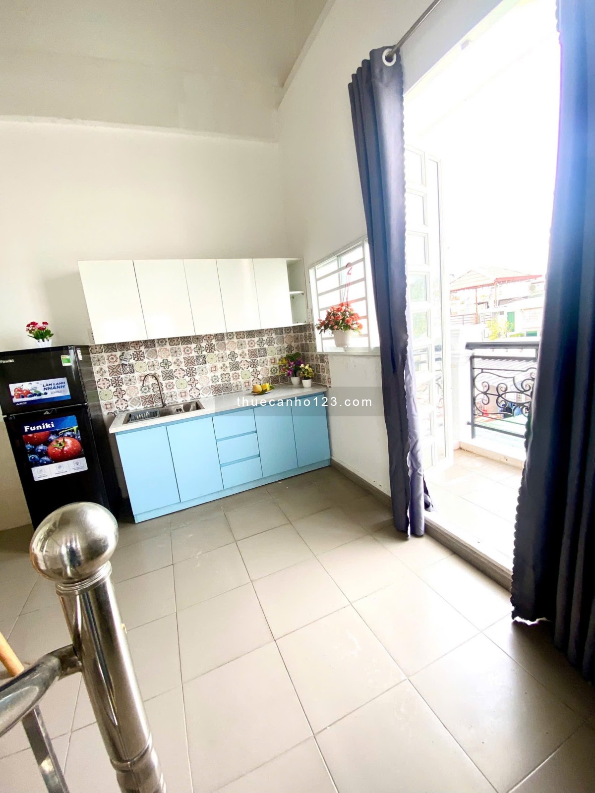 Cho thuê căn hộ 3 phòng ngủ balcone, full nội thất, free 5-6 xe - Ảnh 5