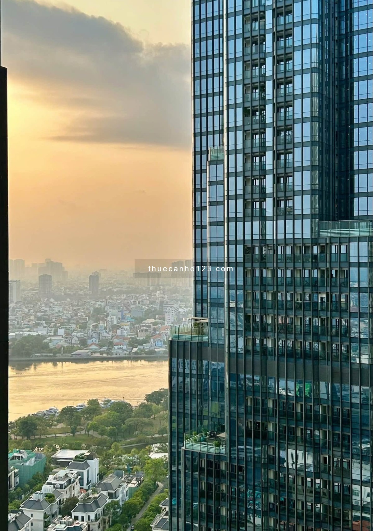 CHO THUÊ CĂN HỘ VINHOMES CENTRAL PARK - 1 PHÒNG NGỦ FULL NỘI THẤT CAO CẤP - Ảnh 11