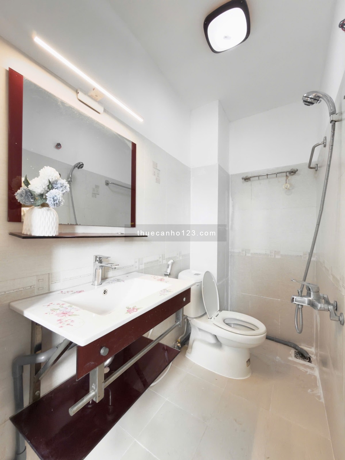 CHO THUÊ CĂN HỘ BAN CÔNG TRẦN HƯNG ĐẠO, QUẬN 1 ĐẦY ĐỦ TIỆN NGHI - Ảnh 6