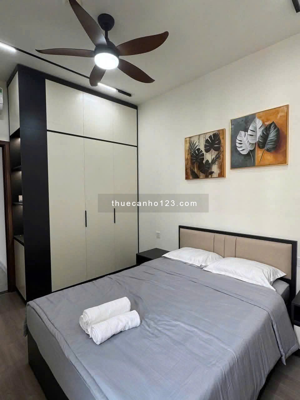 Chung cư Screc Tower DT 65m2, 2PN, đủ NT, nhà mới, giá 15 triệu/tháng - Ảnh 1