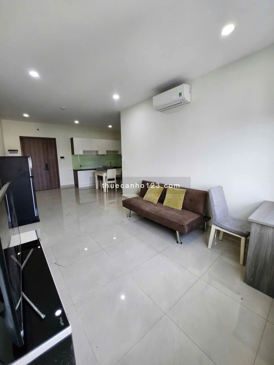 Chung cư Central, Phạm Văn HAi, TB: 2p ngủ, căn góc, 12,5tr/th - Ảnh 3