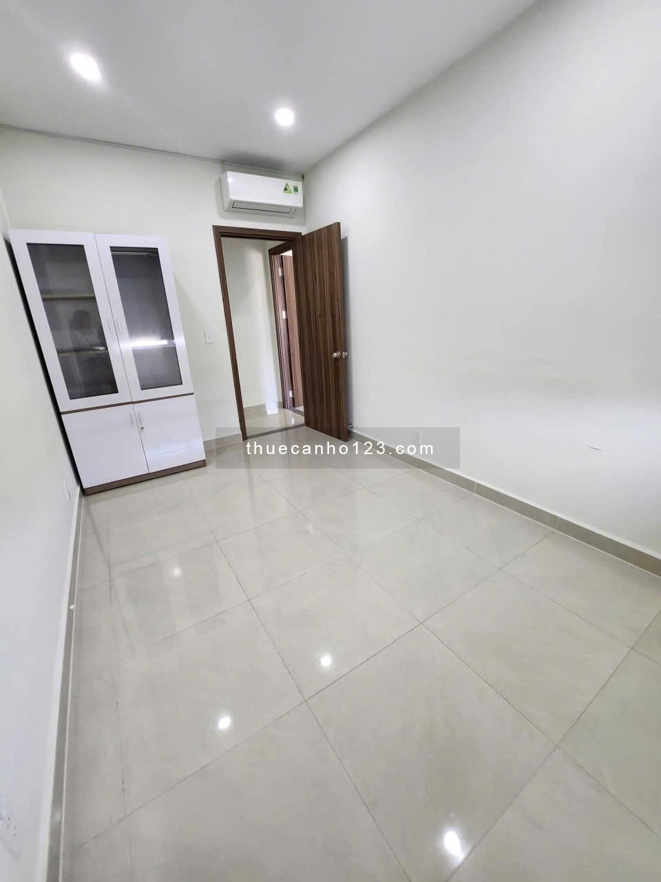 Chung cư Central, Phạm Văn HAi, TB: 2p ngủ, căn góc, 12,5tr/th - Ảnh 6