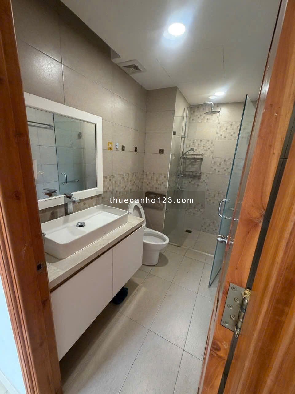 CHung cư Ruby, 2A Nguyễn Sỹ Sách, TB: 90m2, 2p ngủ, NT, nhà mới, 9,5tr - Ảnh 2