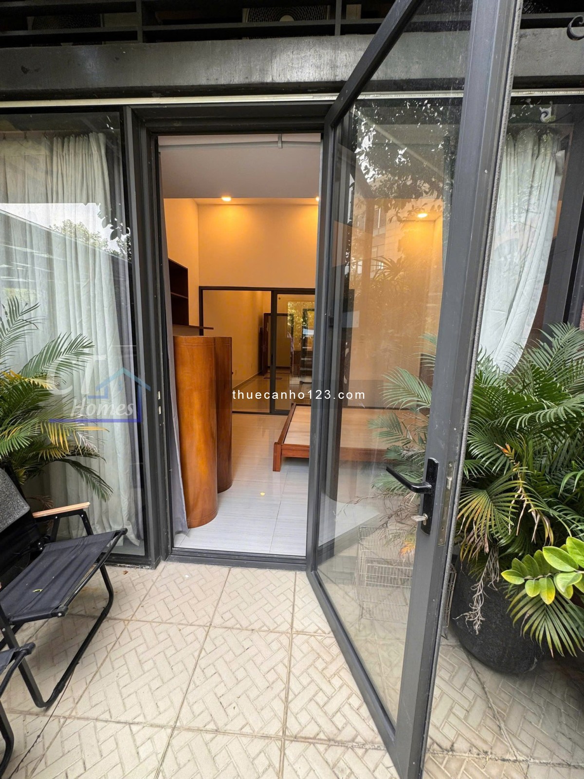 Cho thuê hàng hiếm - căn hộ studio có bancol thiết kế 2PN chỉ 14tr/tháng tại The Sun Avenue - Ảnh 4