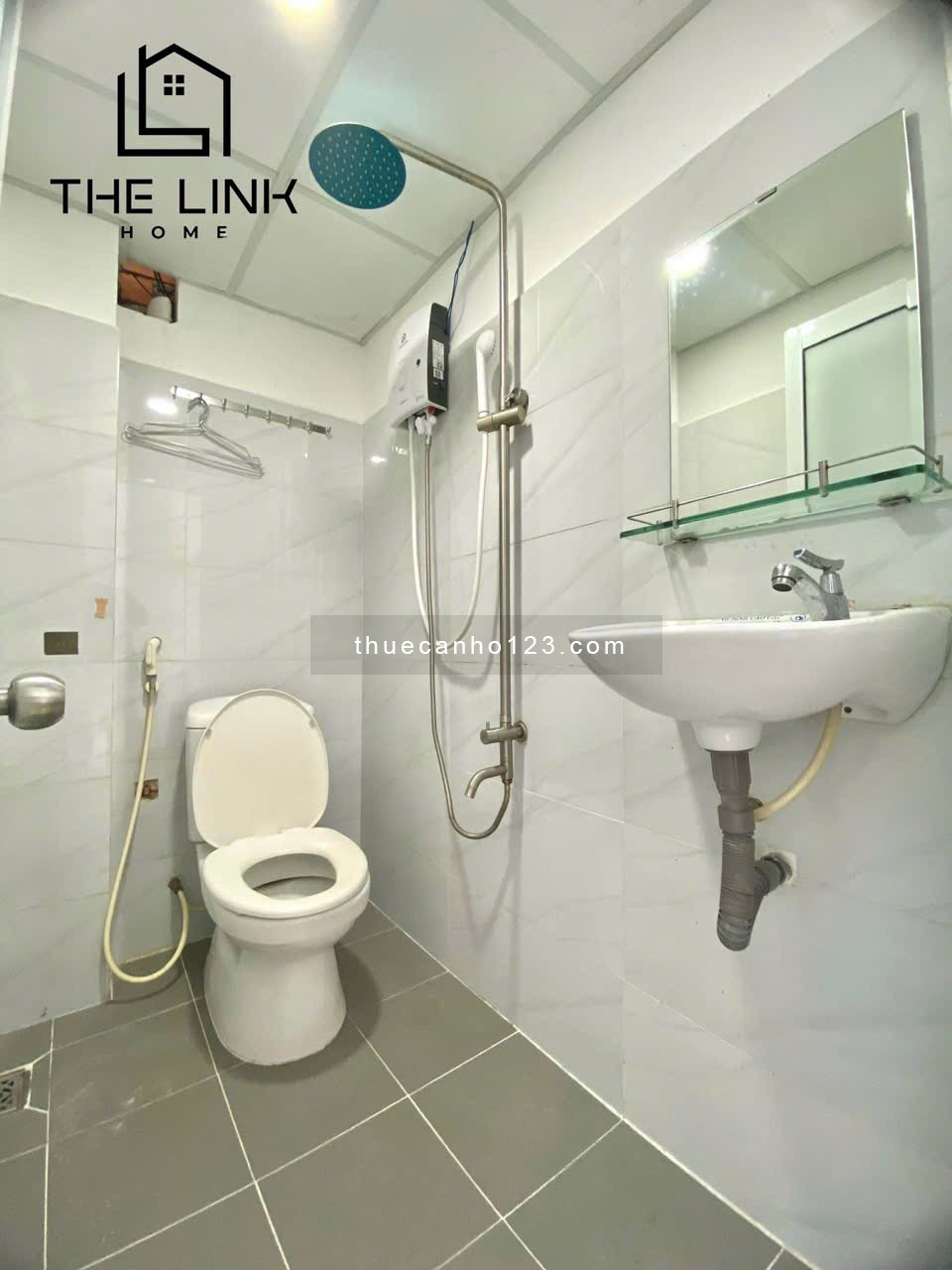 NGUYỄN XÍ – PHÒNG MỚI TINH Không cần decor cầu kỳ, phòng đã “đẹp sẵn” rồi - Ảnh 11