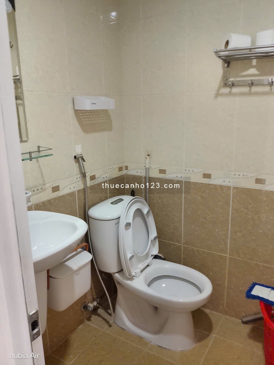CHO THUÊ GẤP CC SAIGONLAND, CĂN GÓC 3PN FULL NỘI THẤT, Ở NGAY - Ảnh 6