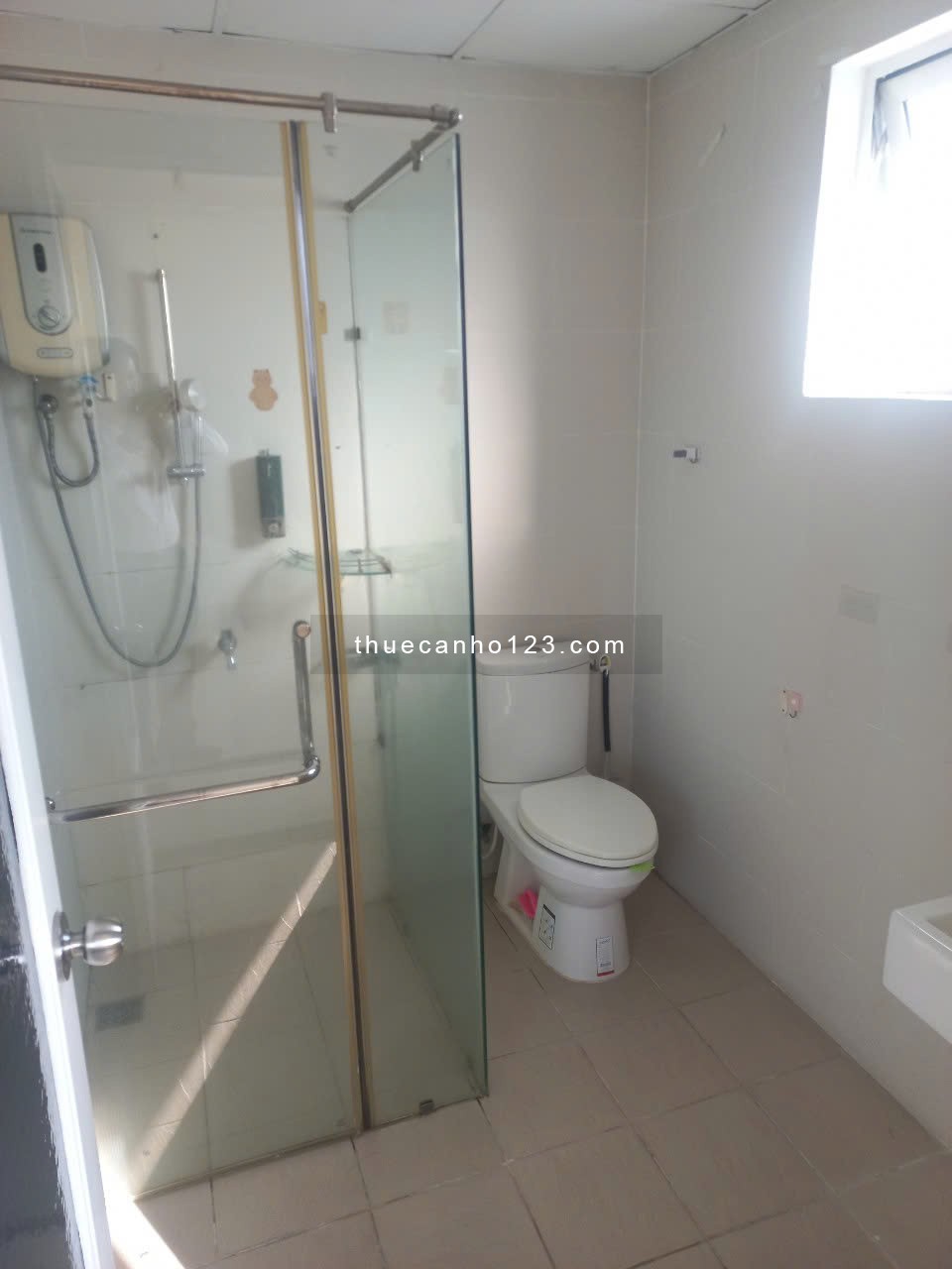 Căn 3p ngủ-97m2- nội thất,giá 15tr/th -C/c Hoa sen- 262 Lạc Long Quân - Ảnh 8