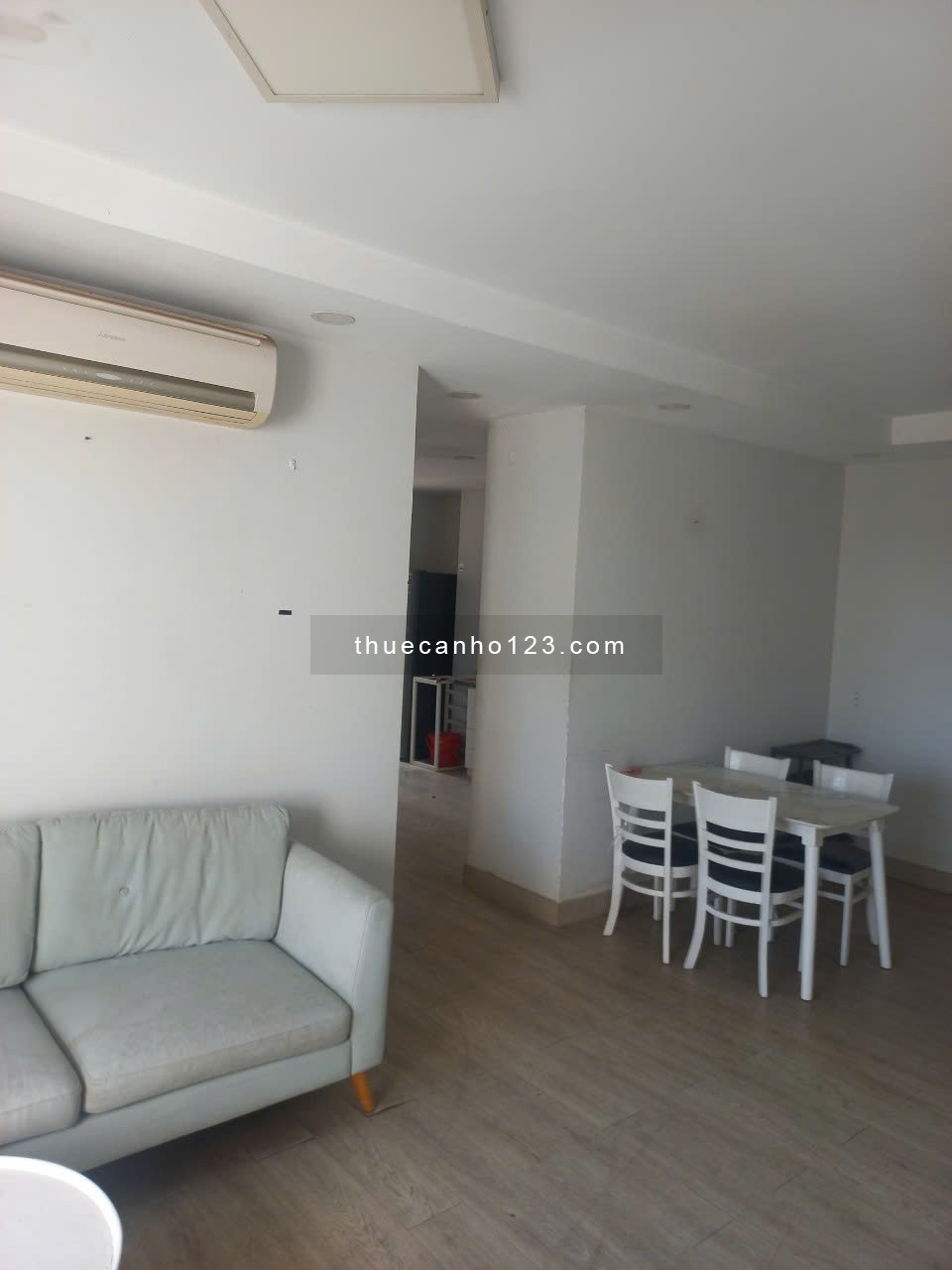 Căn 3p ngủ-97m2- nội thất,giá 15tr/th -C/c Hoa sen- 262 Lạc Long Quân - Ảnh 10