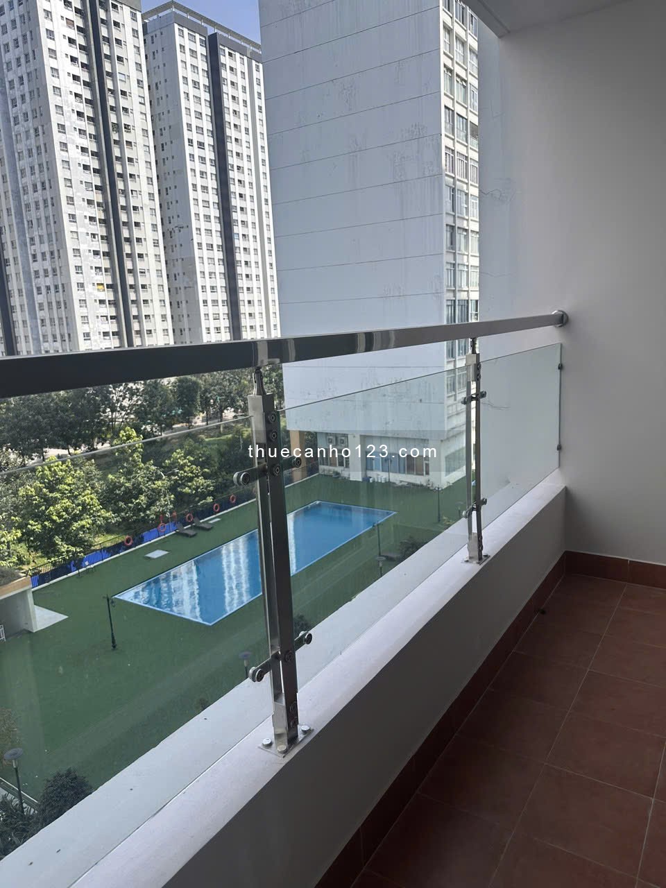 Cho thuê CH Petroland Q.2( 2pn, 105m² , giá tốt 15 tr/th)Phí quản lý thấp, ban công lớn siêu thoáng - Ảnh 3