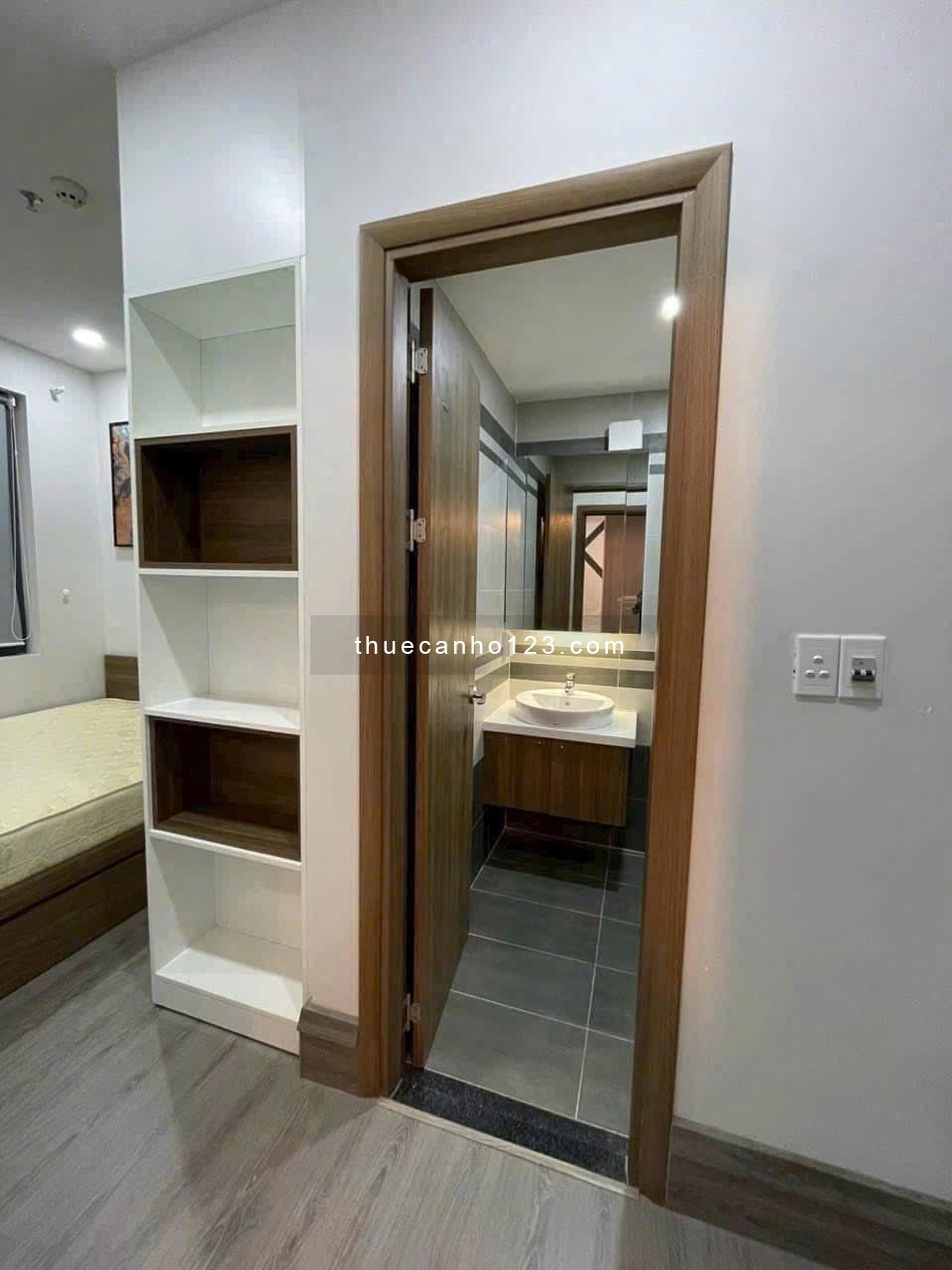 CC Central Plaza . Phạm Văn Hai . TB. DT 60m2 . 2PN Giá 13Tr5 - Ảnh 2