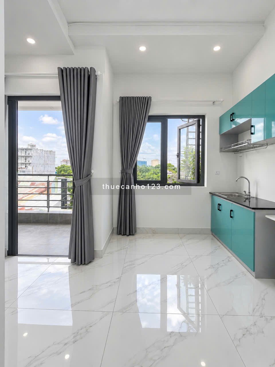 Cho thuê căn hộ 3PN 70m2 gần ĐH HUTECH, có ban công, đủ tiện nghi giá 12,8 triệu - Ảnh 5