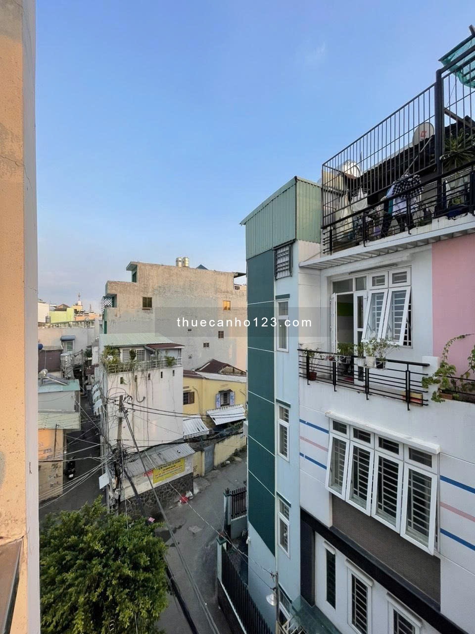 Cho thuê căn hộ 1pn ban công full nội thất đường Tăng Bạt Hổ gần VLU , Hutech, uef và hàng xanh - Ảnh 2