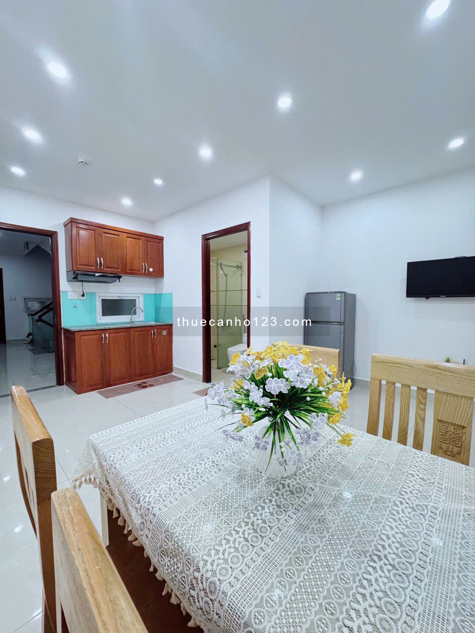 Cho thuê căn hộ mini Bạch Đằng, kế Sân Bay TSN DT 50m2, 1PN+1PK có ban công, giá 8,8 triệu/tháng - Ảnh 7
