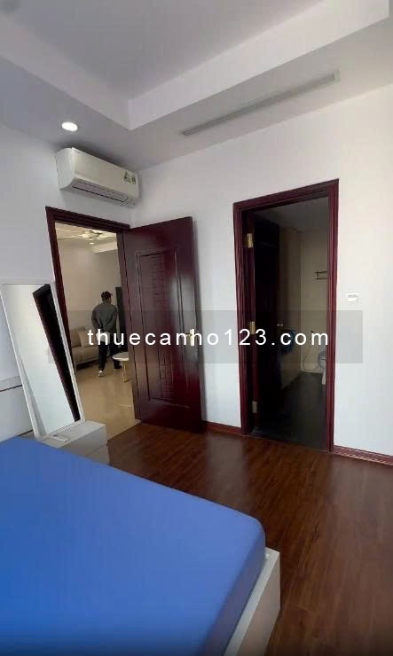 Cho thuê căn hộ Royal City R4, Tầng Trung, View đẹp - Ảnh 6