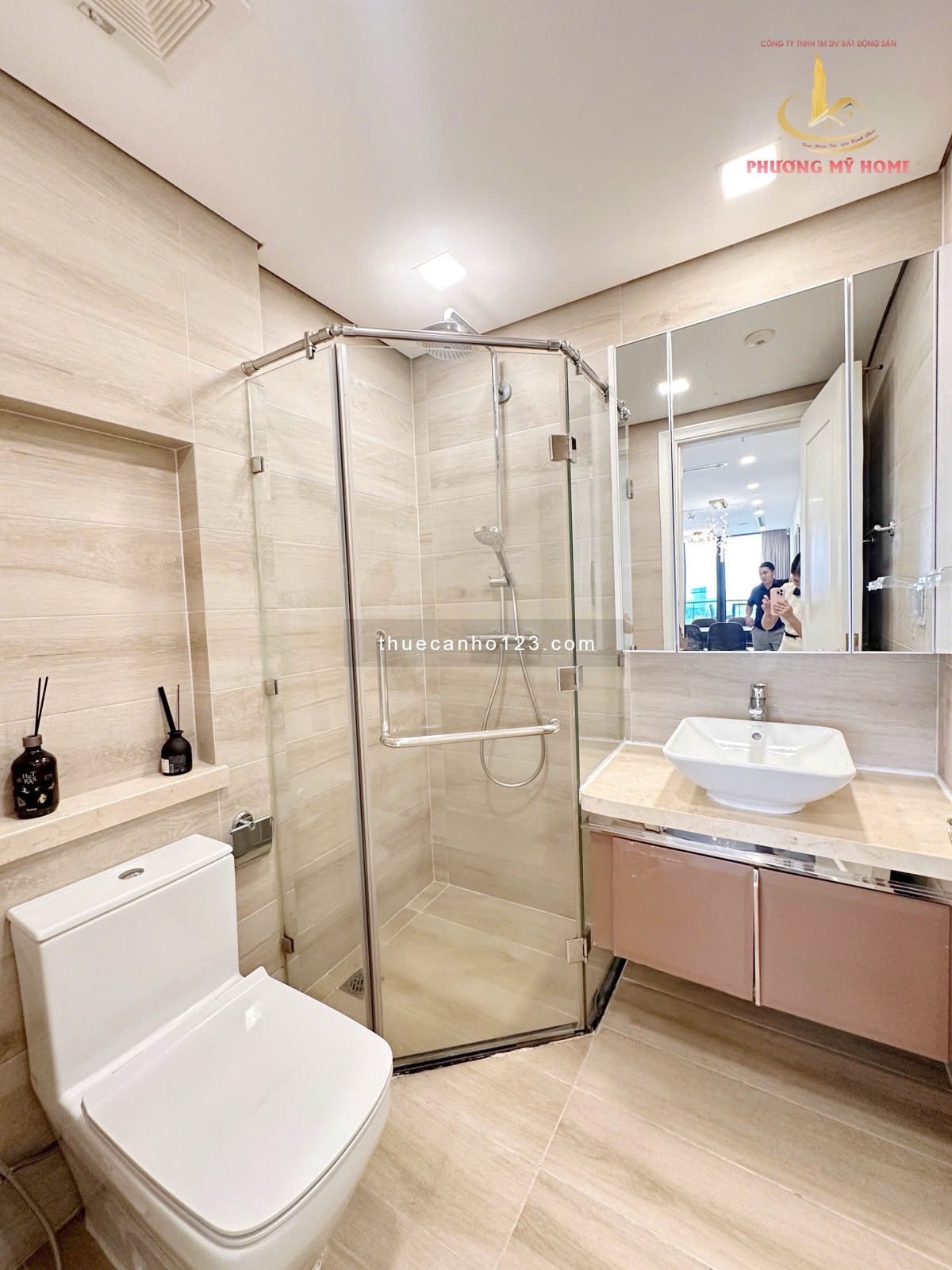CĂN HỘ VINHOMES GOLDEN RIVER Q1 3PN 118M² FULL NT, VIEW SÔNG SÀI GÒN, CHỈ 45TR/THÁNG - Ảnh 8