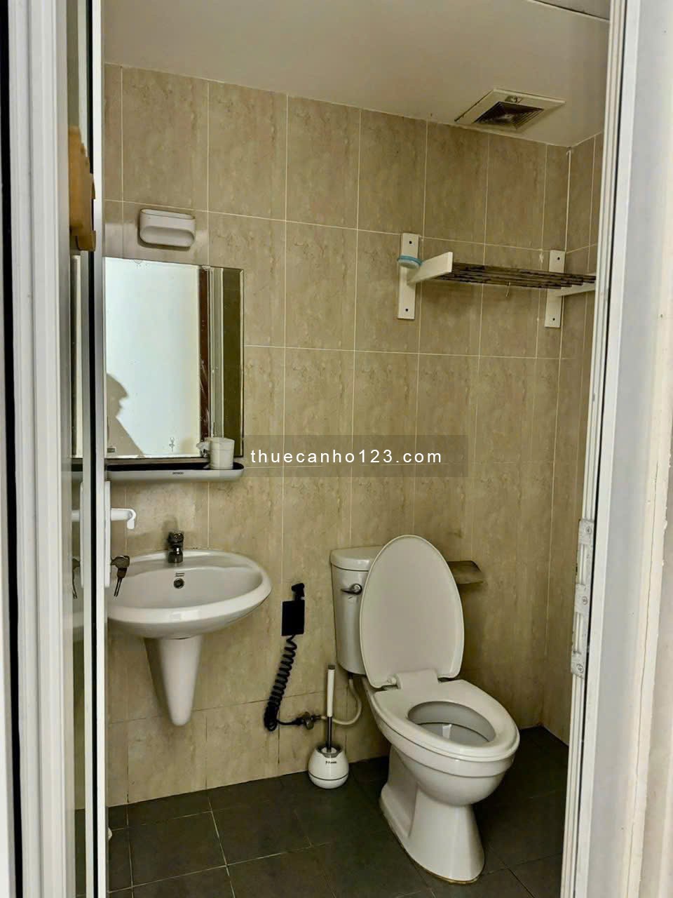 Cho thuê chung cư Central Plaza Phạm Văn Hai DT 51m2, 1PN1VS, NT đủ, giá 10tr/tháng - Ảnh 3