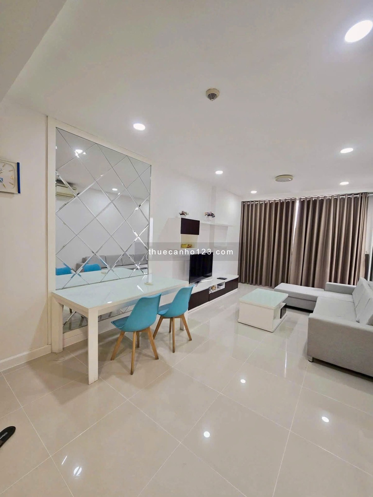 Cho thuê chung cư Cộng Hòa Garden DT 74m2, 2PN, đầy đủ NT, giá 14,5 triệu/tháng - Ảnh 4